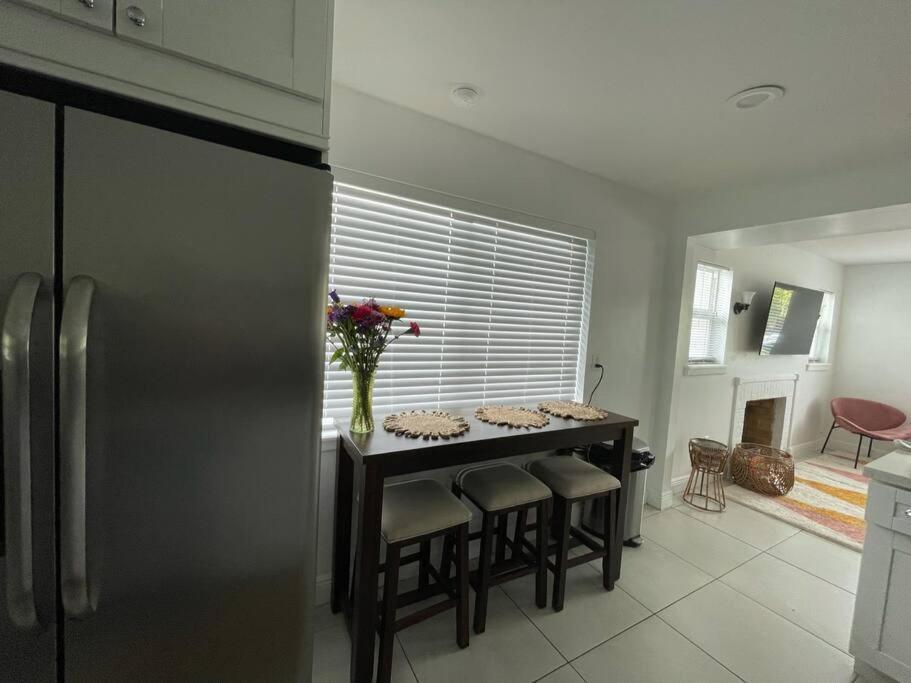 Jungle Cottage With Luxury Pool, Hot Tub And More! Lake Worth Beach Exterior foto