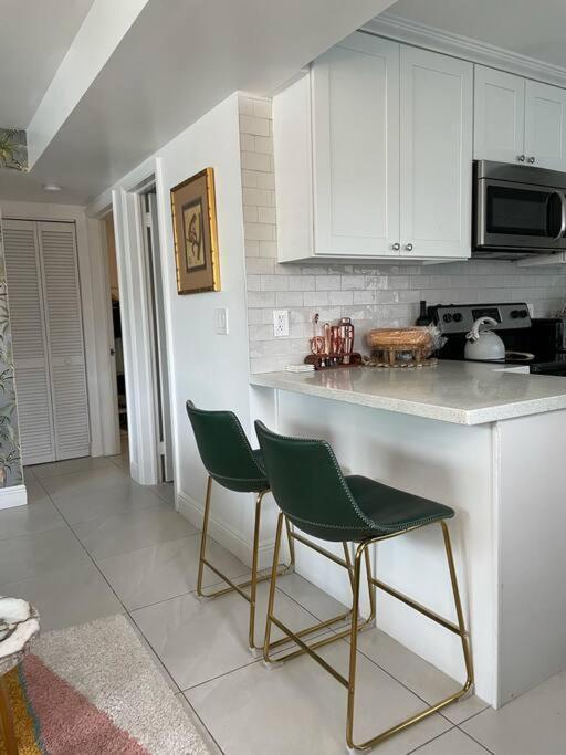 Jungle Cottage With Luxury Pool, Hot Tub And More! Lake Worth Beach Exterior foto