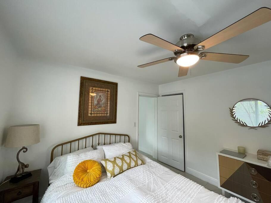 Jungle Cottage With Luxury Pool, Hot Tub And More! Lake Worth Beach Exterior foto